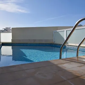 Blubay By St Hotel apartamentowy